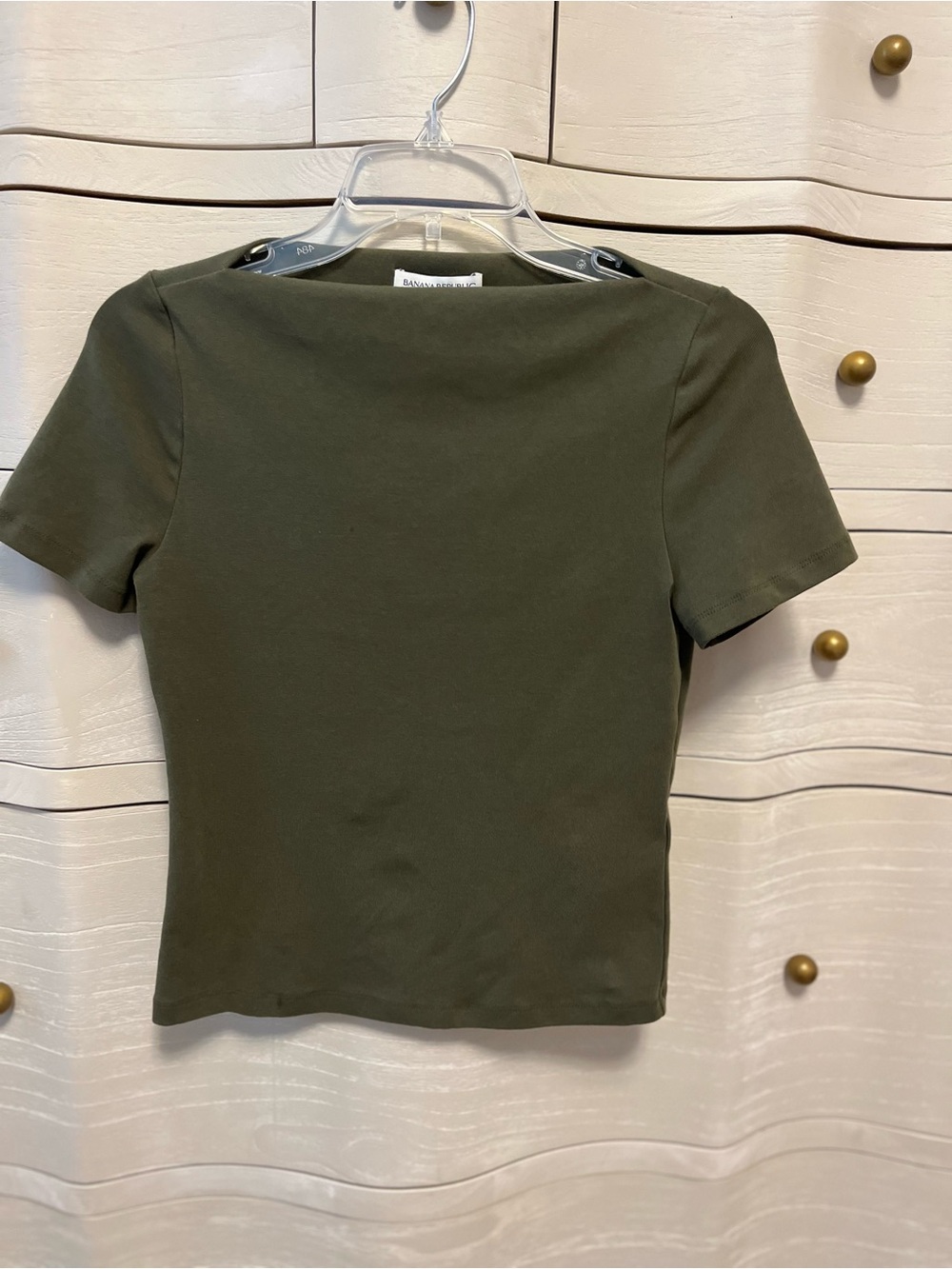 Banana Republic Olive Short Sleeve Boatneck Tee